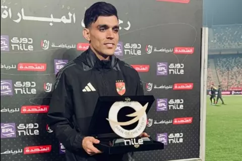 الجائزة الثانية.. ماذا قدم بنشرقي رجل مباراة الأهلي وطلائع الجيش؟